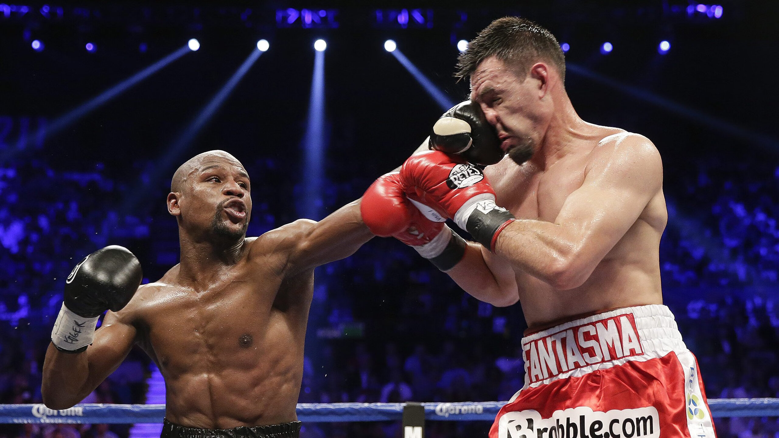 炸裂！C罗再轰曼联：毫无体系！阿莫林做不到，c罗效力曼联